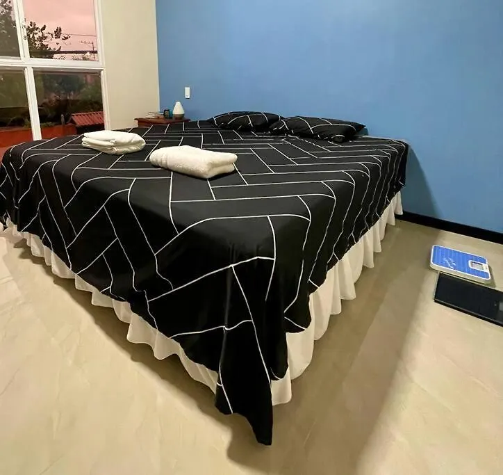 Serenity Apartment 푸에르토아요라 0*,  에콰도르
